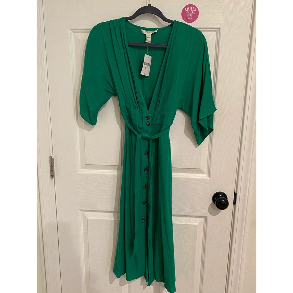 Button up dress with belt